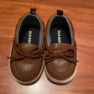 Old navy baby shoes